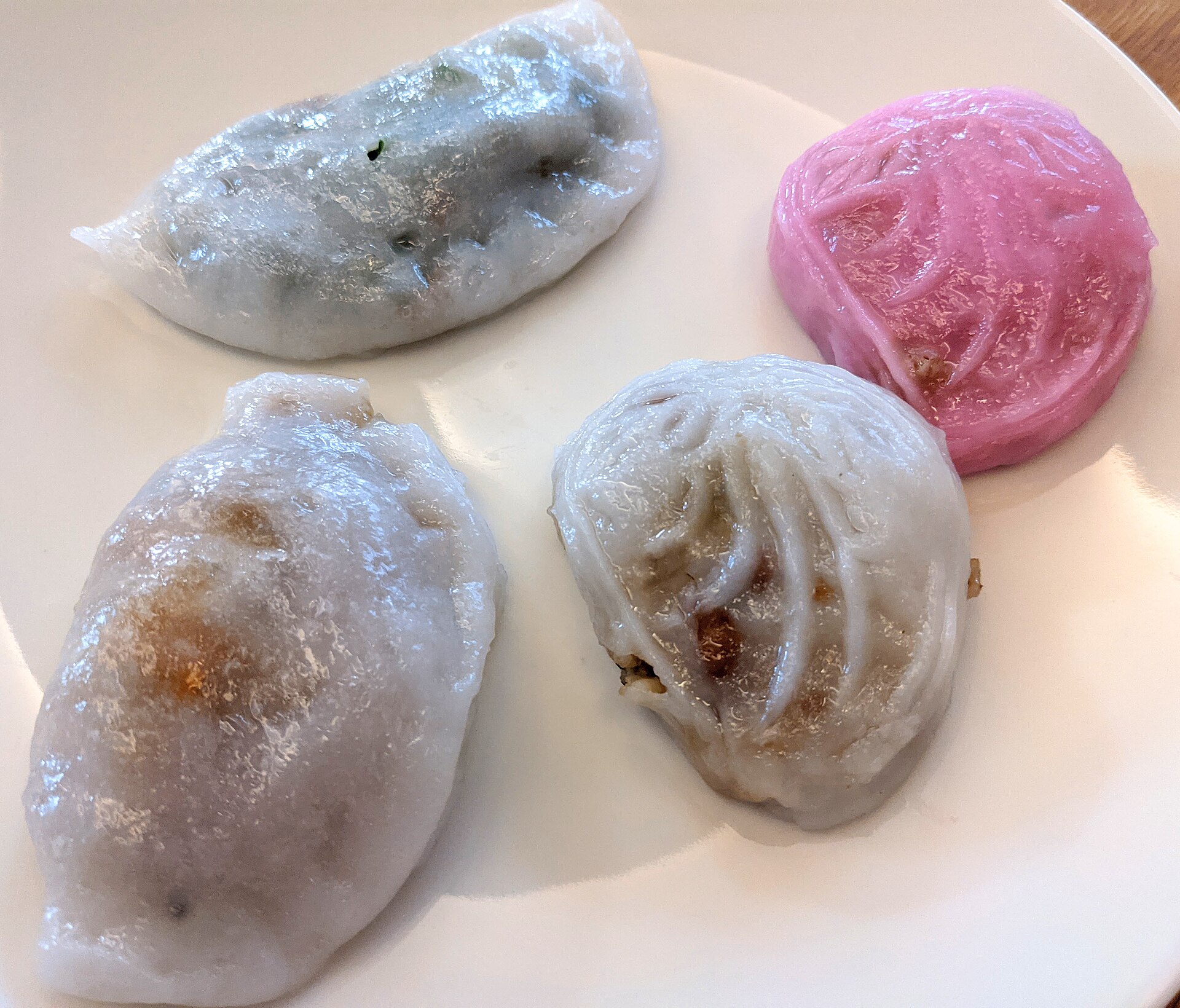 A platter of assorted Teochew kueh in pink, green and white